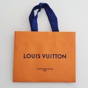 LV brand new shoppers bag